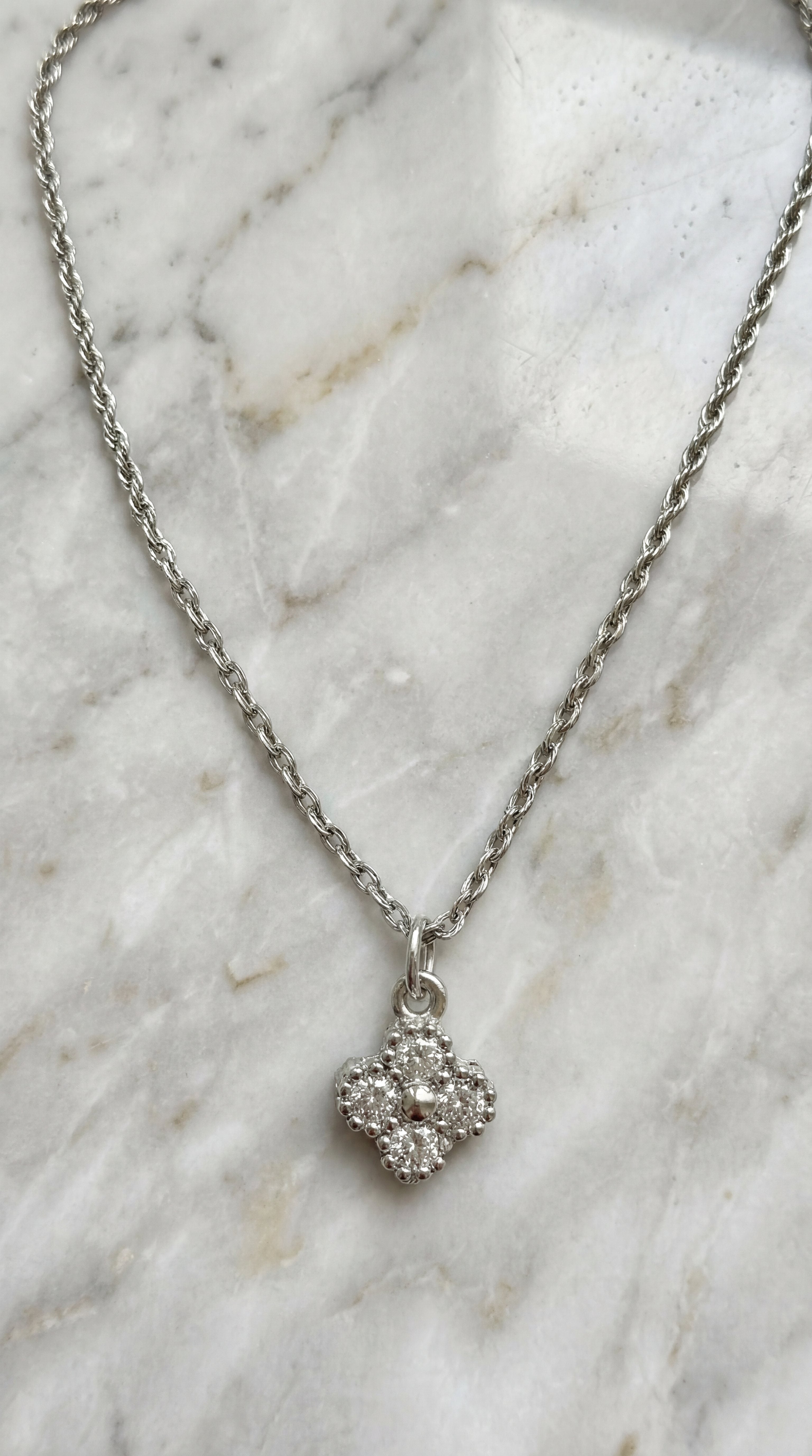 Bloom Cuff Chain